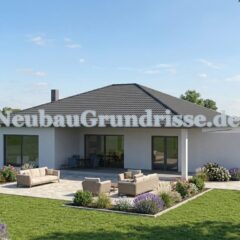 Bungalow 121 m² mit Walmdach - Gartenseite mit Terrasse Bungalow 121 m² mit Walmdach - Gartenseite mit Terrasse